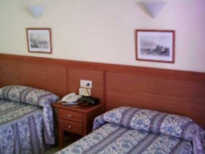Hotel Cabello Torremolinos Zewnętrze zdjęcie