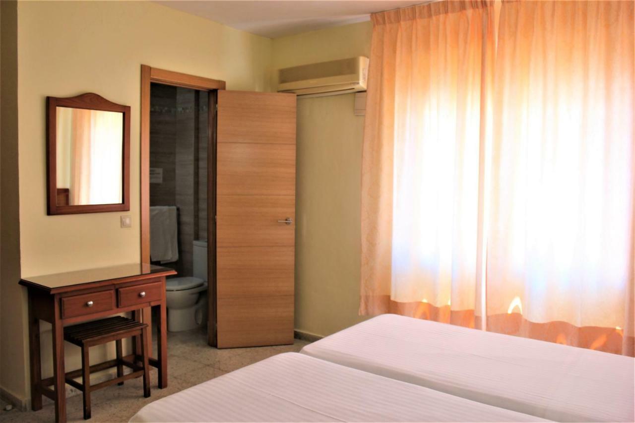 Hotel Cabello Torremolinos Zewnętrze zdjęcie